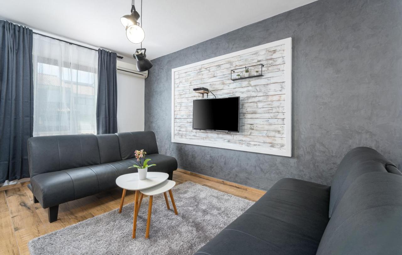 Apartments Ariana Umag Exterior photo